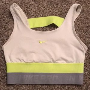 Nike Pro Sports Bra